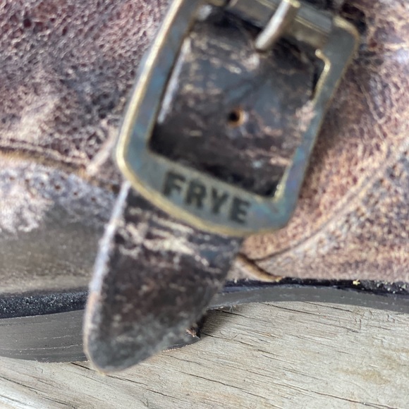 🔥 FRYE DISTRESSED BOOTS 🔥 - Picture 9 of 10